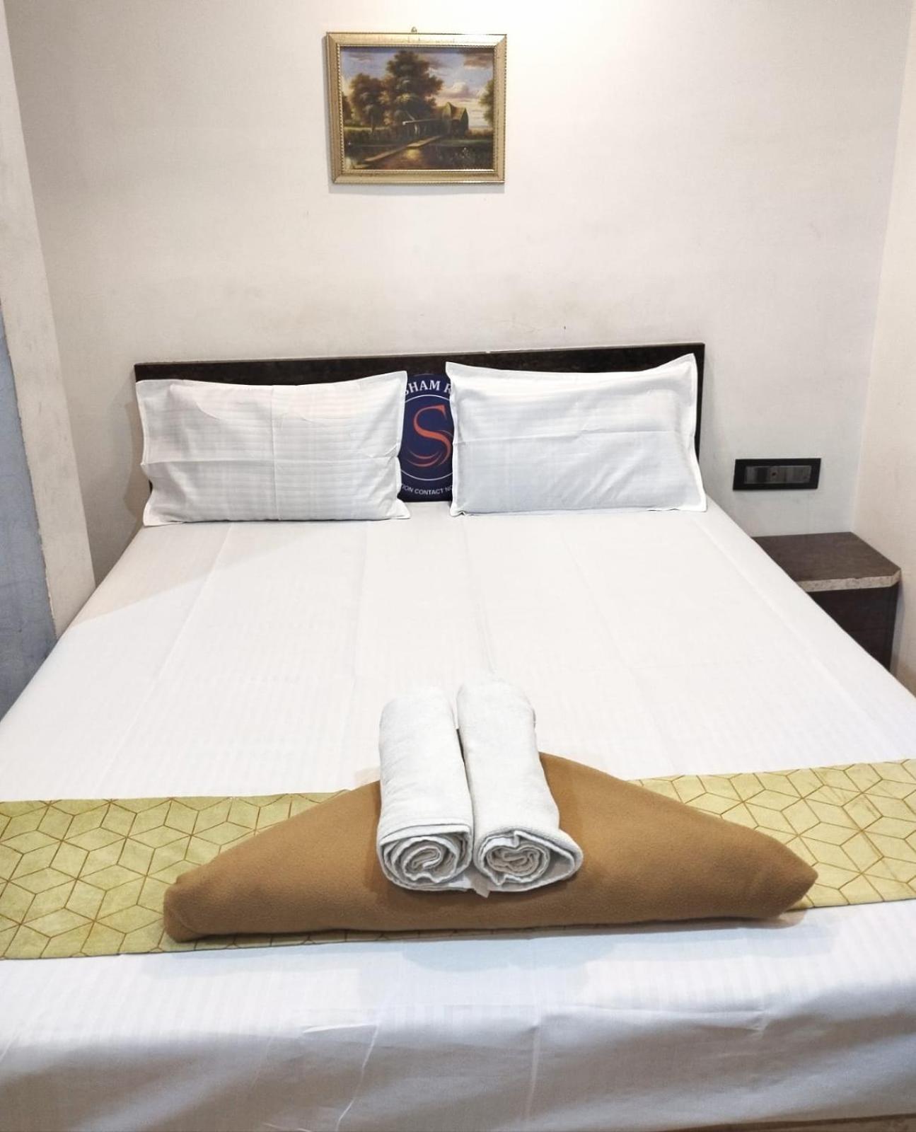 Shubham Residency Mahape Hotel Navi Mumbai Exterior photo